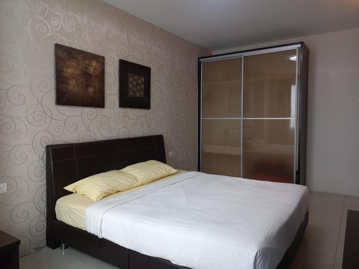 K. Riverfront Apartment Ipoh Værelse billede