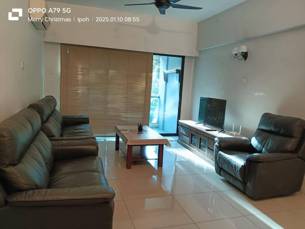 K. Riverfront Apartment Ipoh Værelse billede