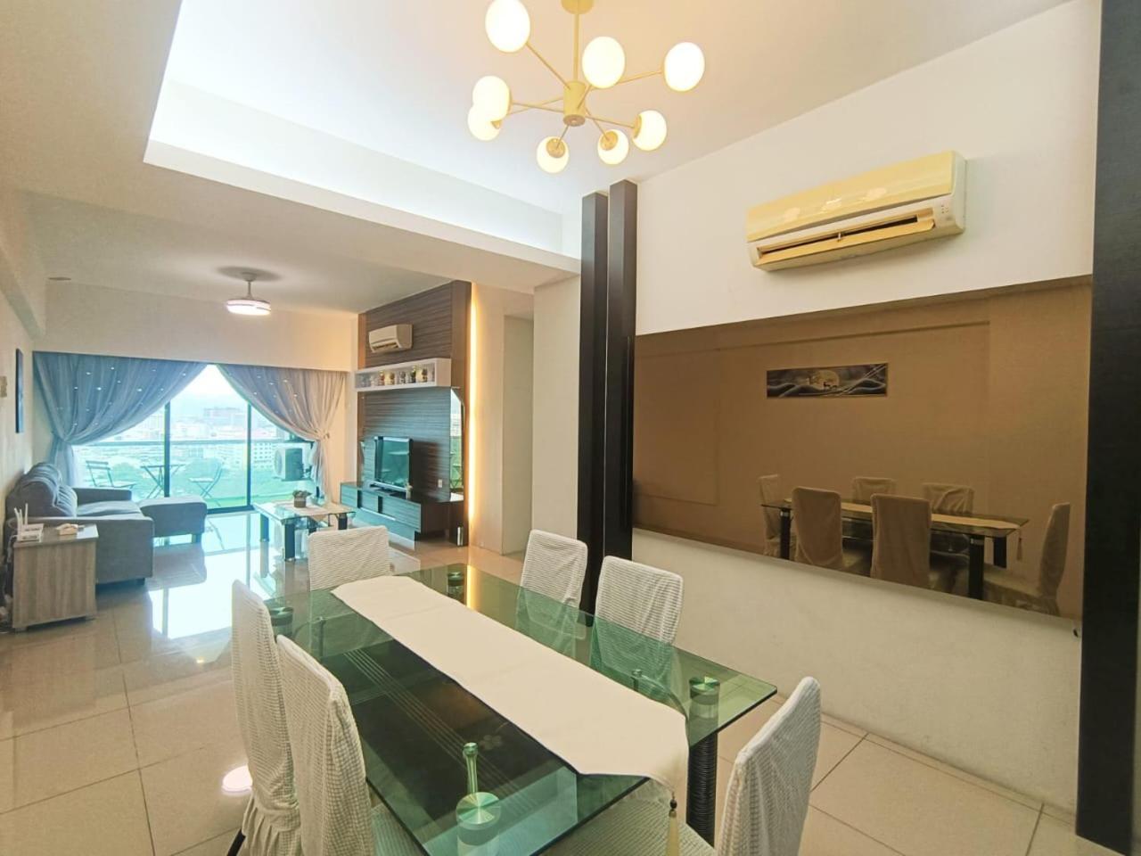K. Riverfront Apartment Ipoh Eksteriør billede